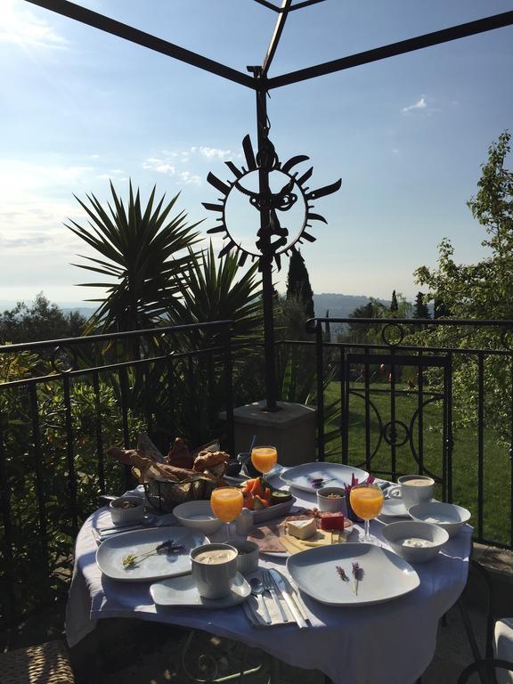 トゥレット・シュル・ルー Les 4 Elements Bed & Breakfast エクステリア 写真